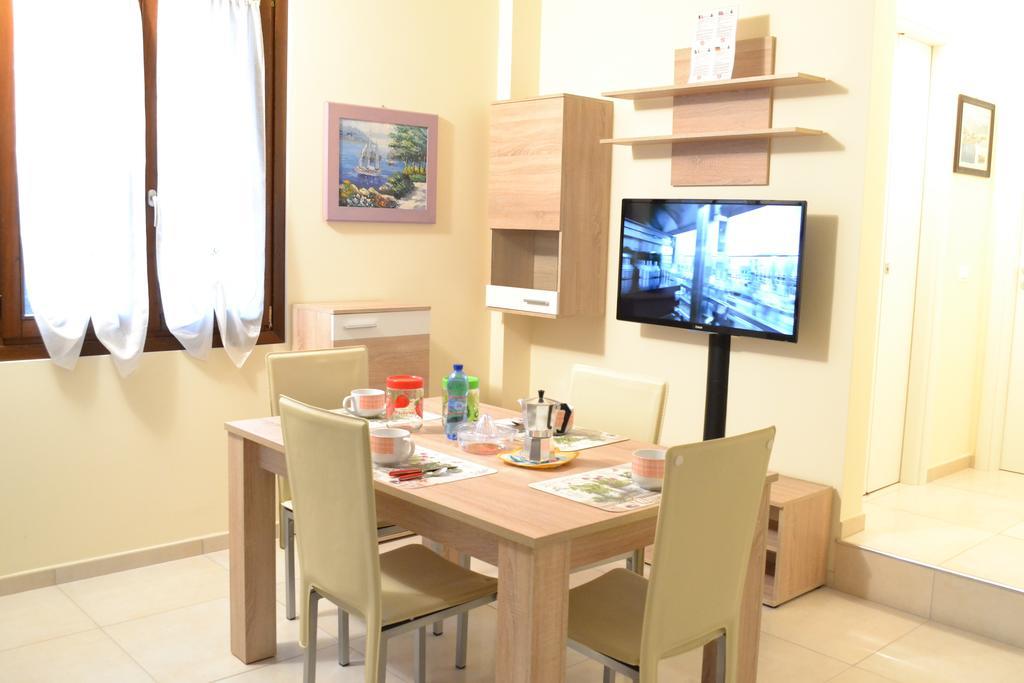 Appartamento Palazzotto Stresa Chambre photo